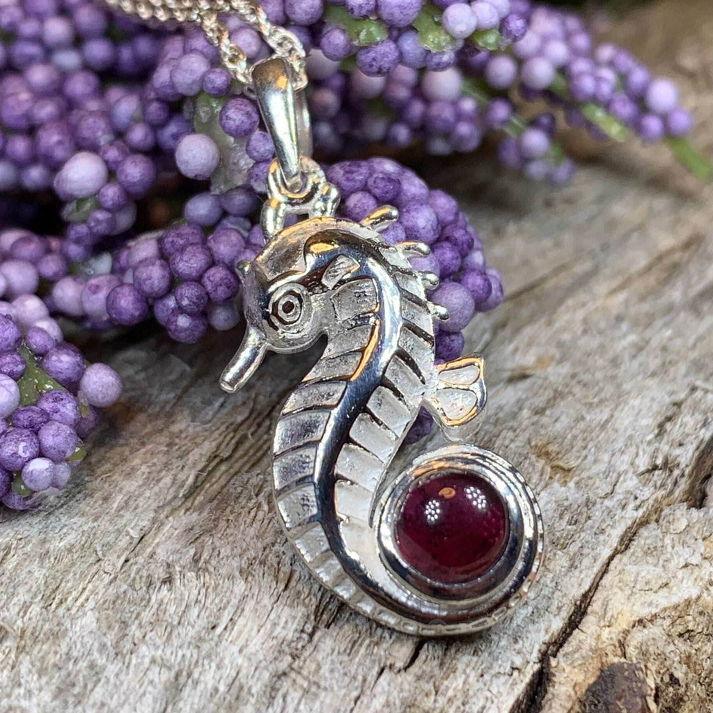 Seasprite Seahorse Necklace - 18 / Amethyst