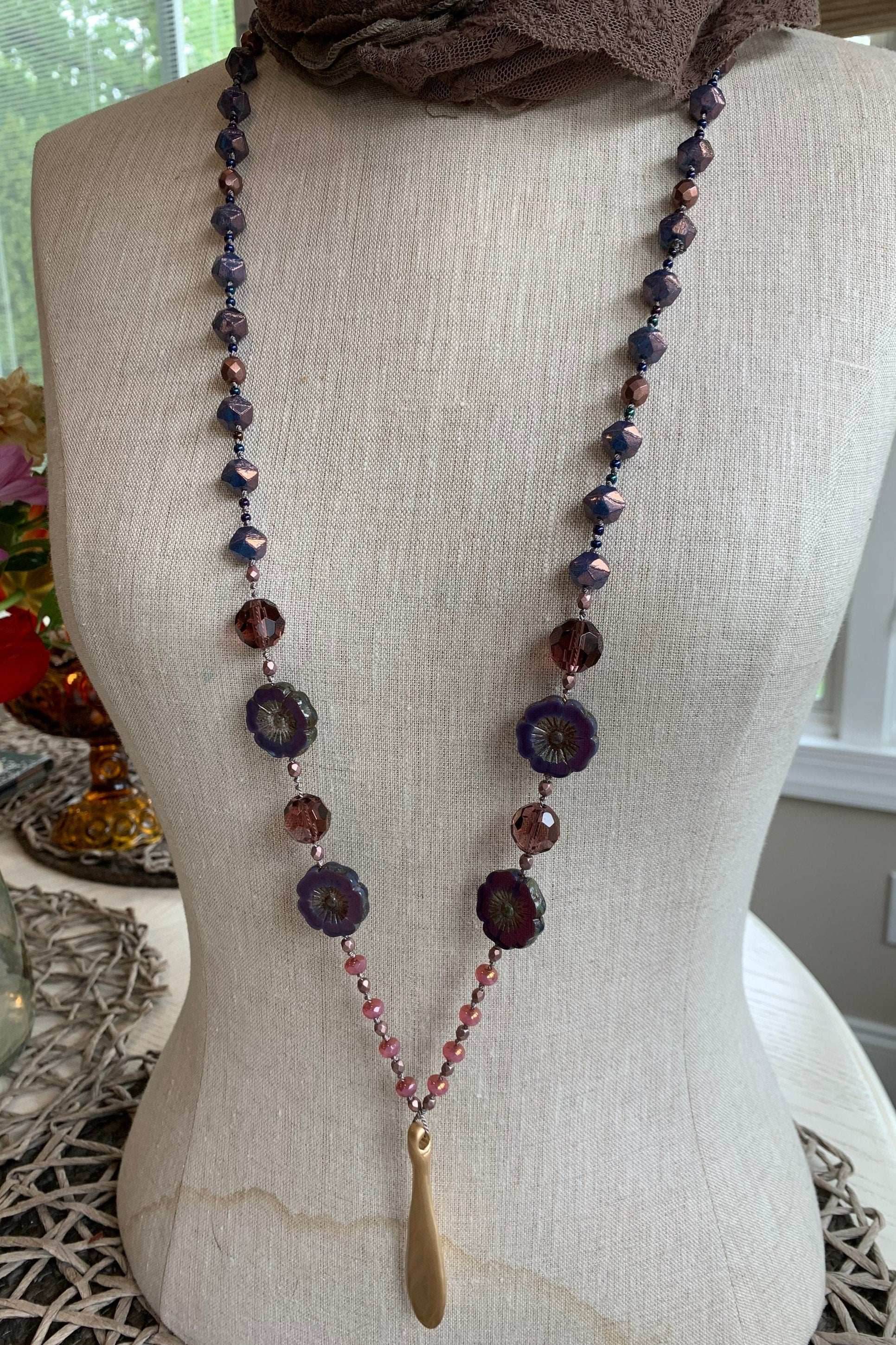 Gibson Girl Long Necklace - 