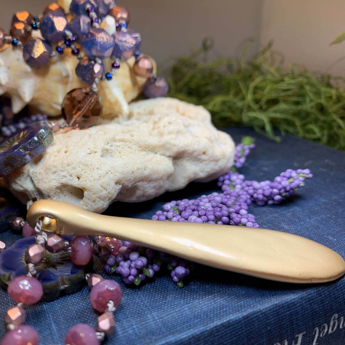 Gibson Girl Long Necklace - 