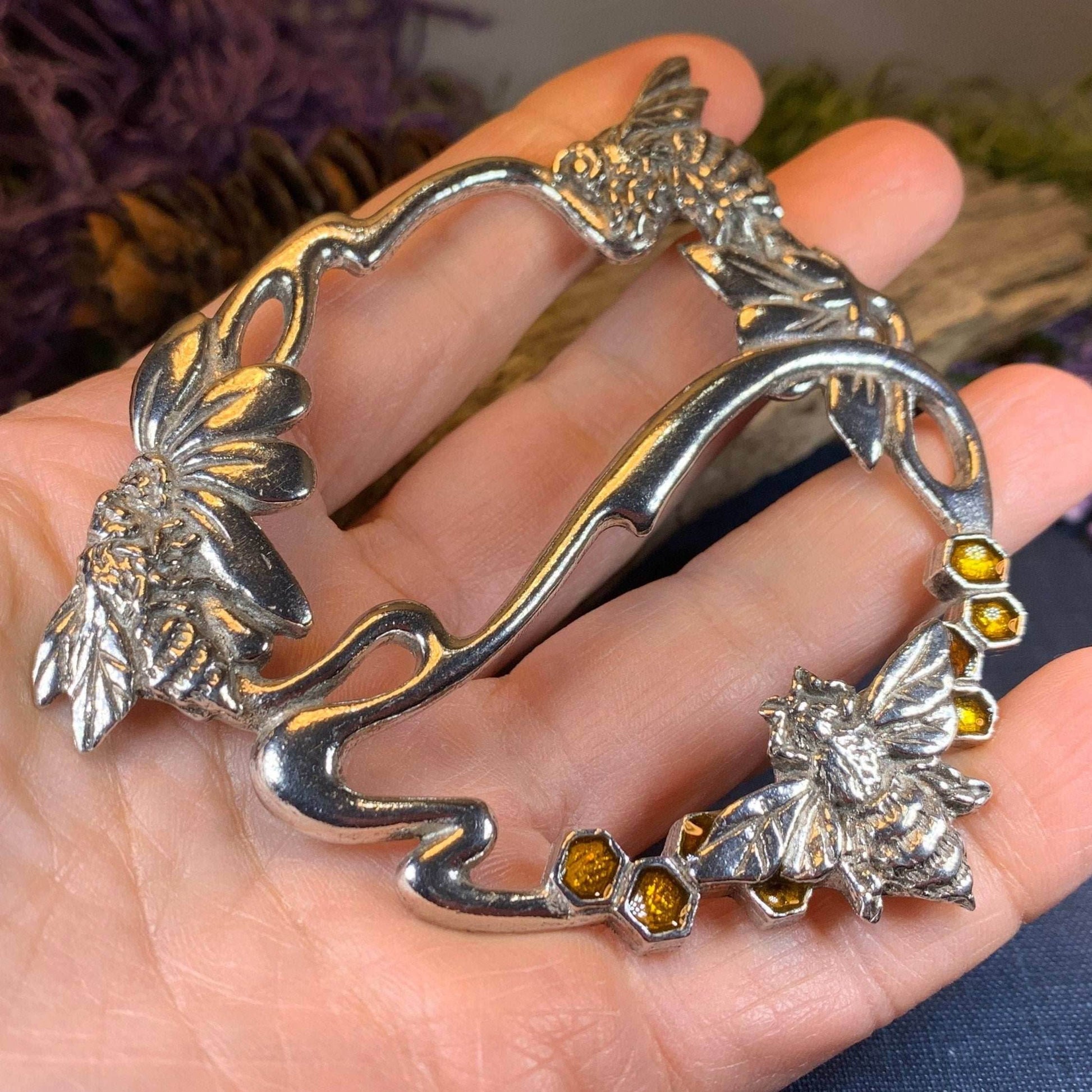 Bee & Honeycomb Scarf Ring - 