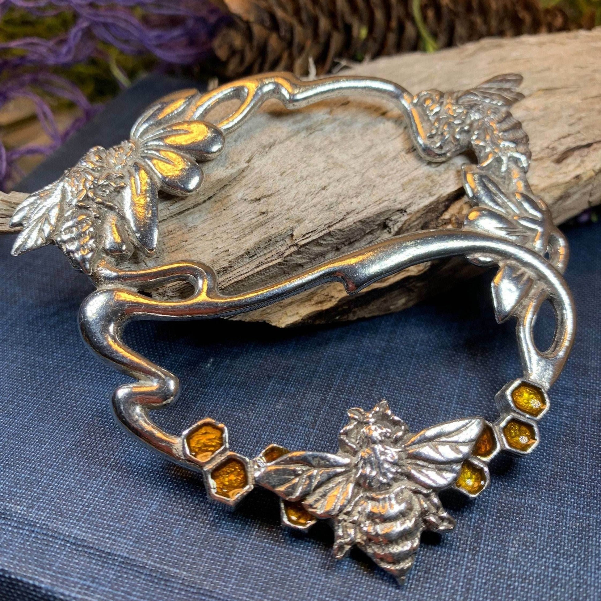 Bee & Honeycomb Scarf Ring - 