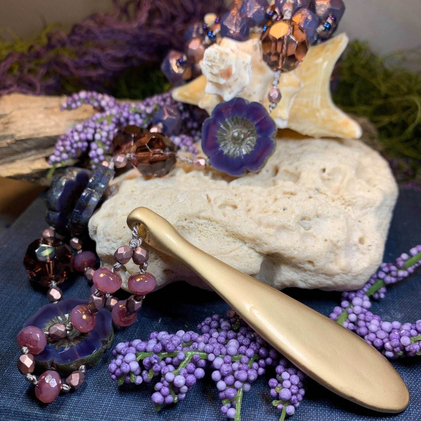 Gibson Girl Long Necklace - 