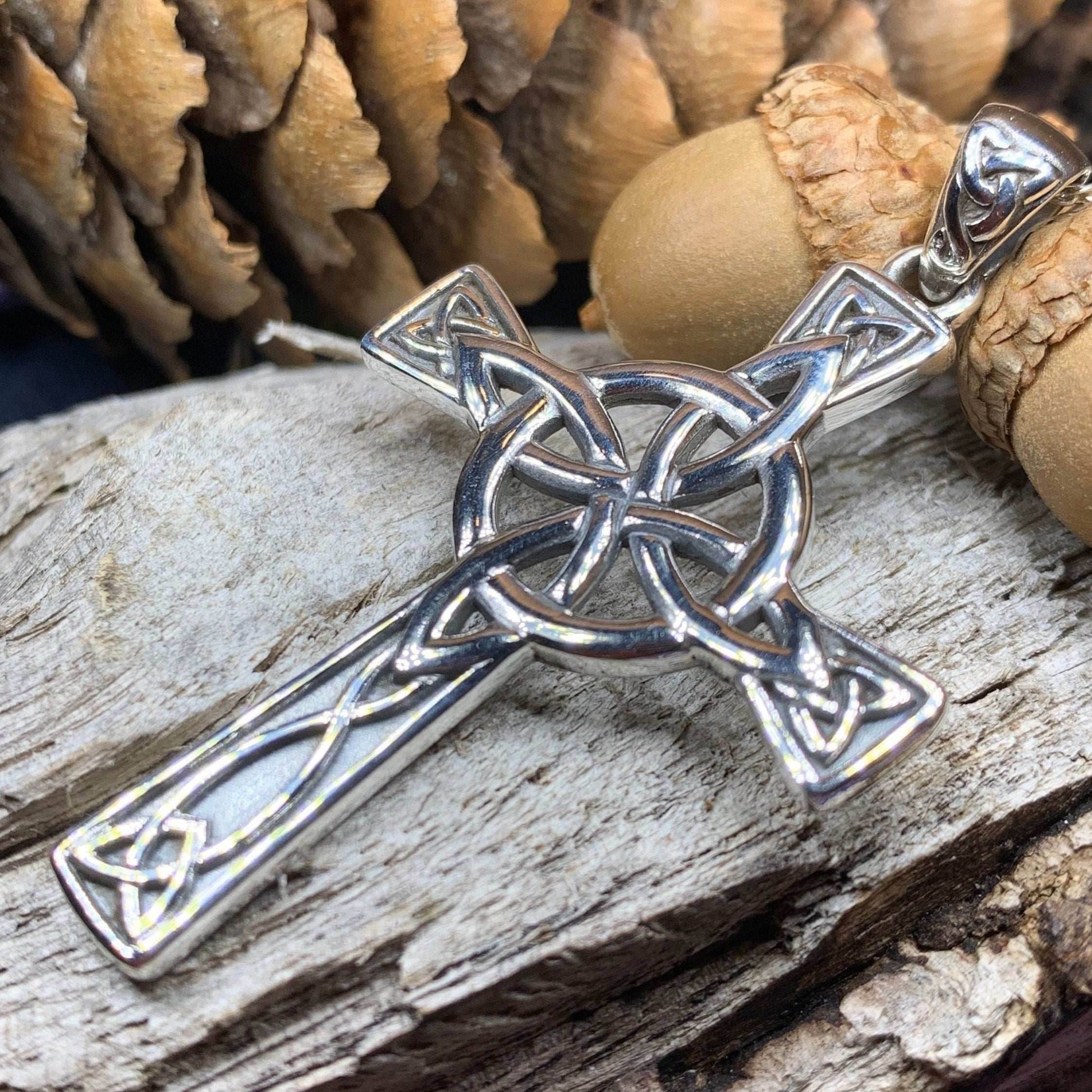 Large Four Corner Knot Celtic Cross Necklace - 18