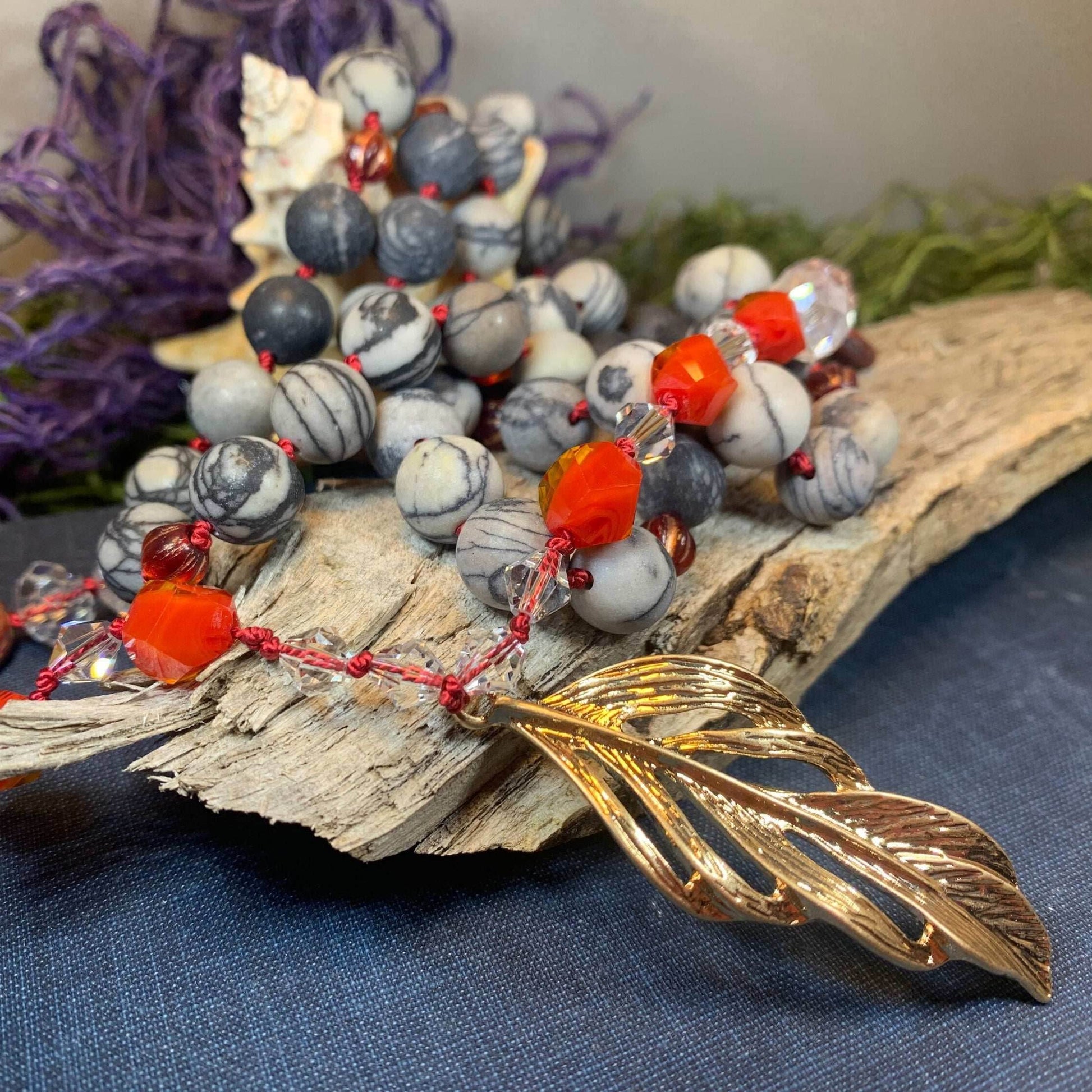 Golden Feather Long Necklace - 