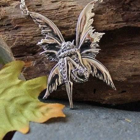 Bashful Fairy Necklace - 18