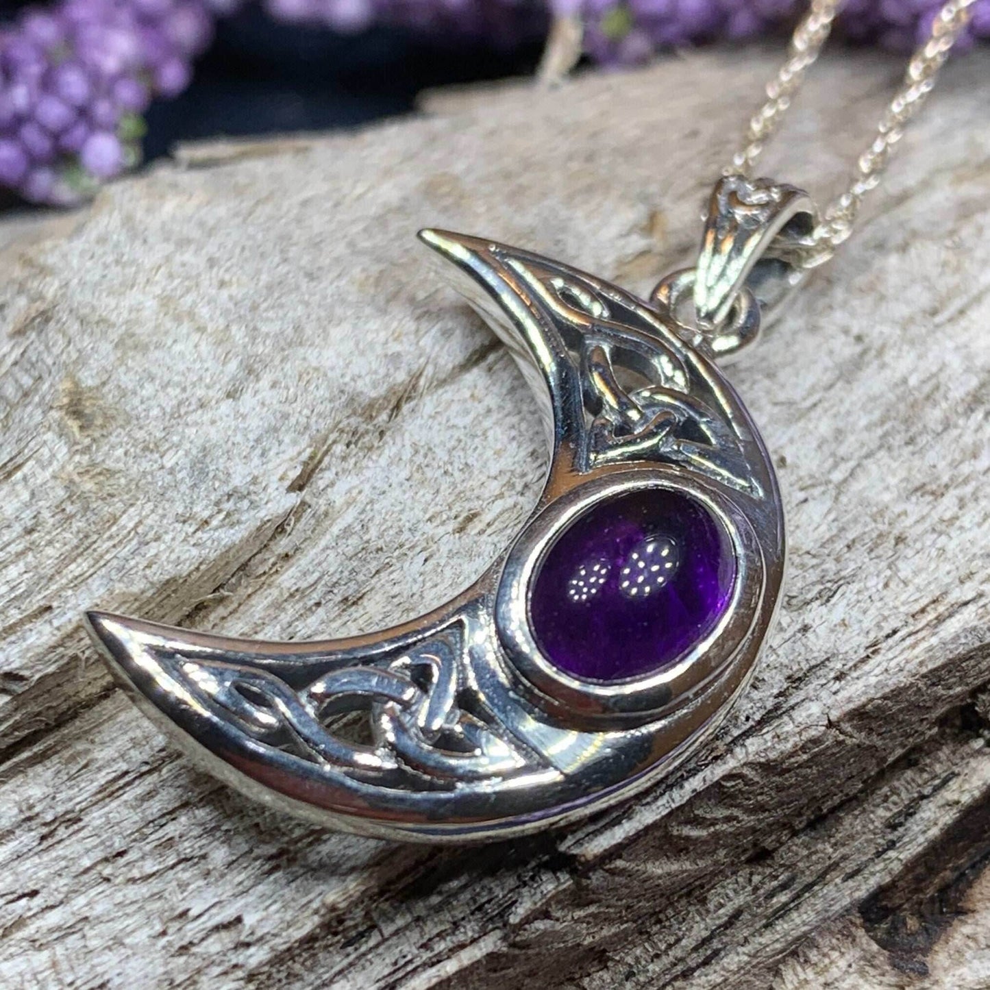 Arlynn Celtic Moon Necklace - 18 / Amethyst