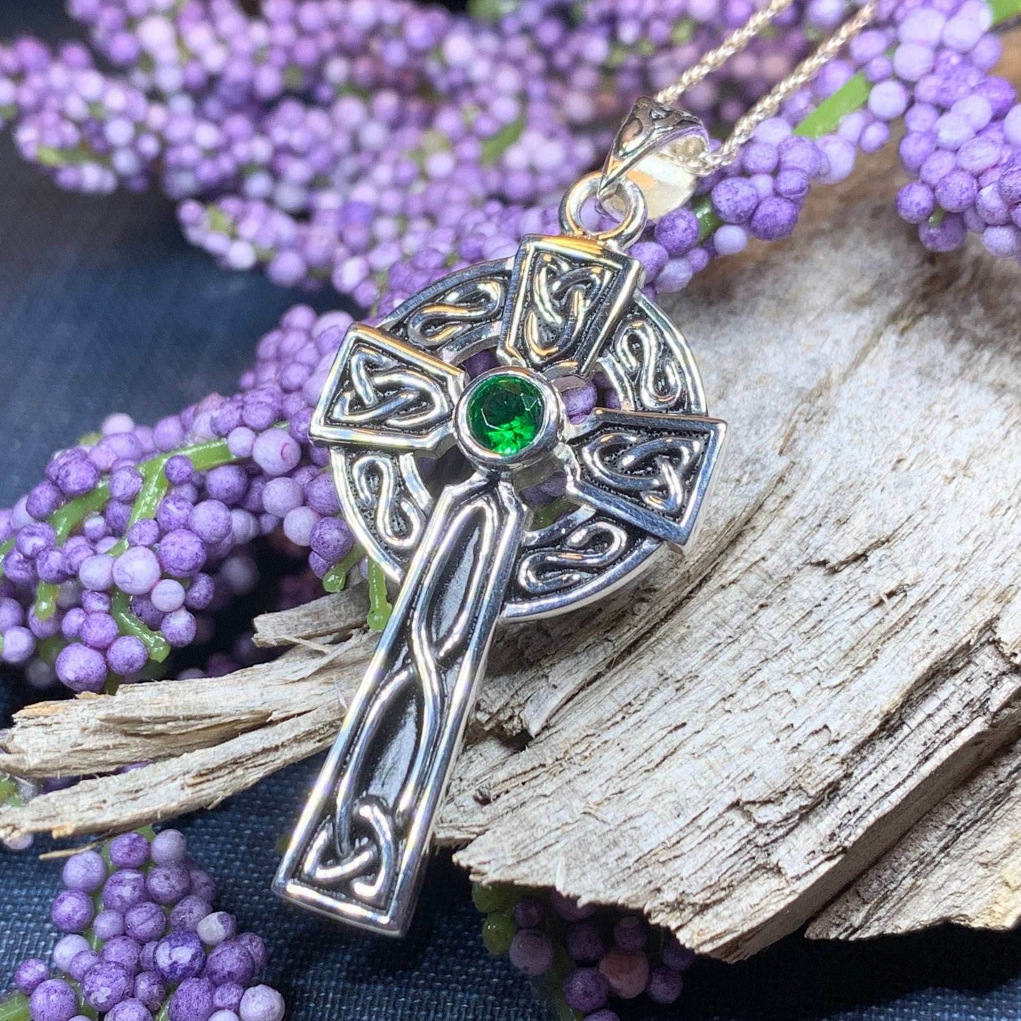 Classic Celtic Cross Necklace - 18