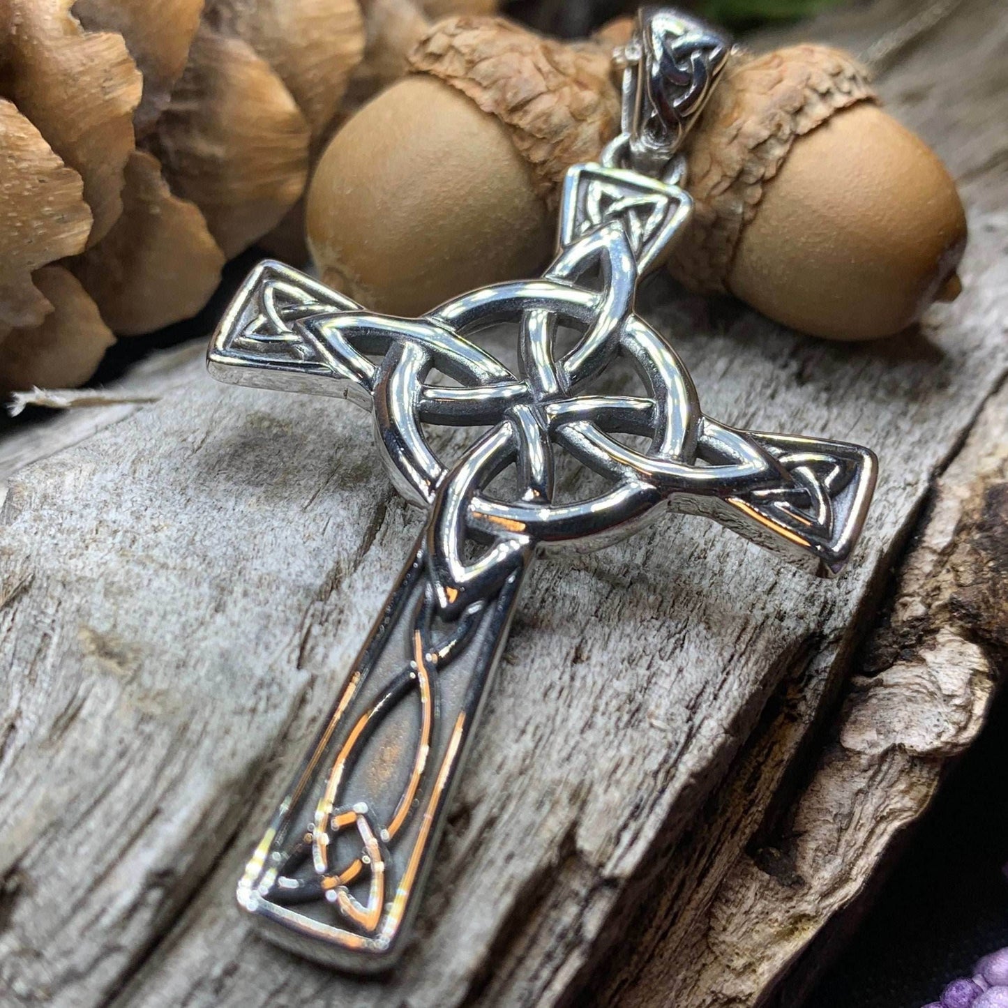 Large Four Corner Knot Celtic Cross Necklace - 18