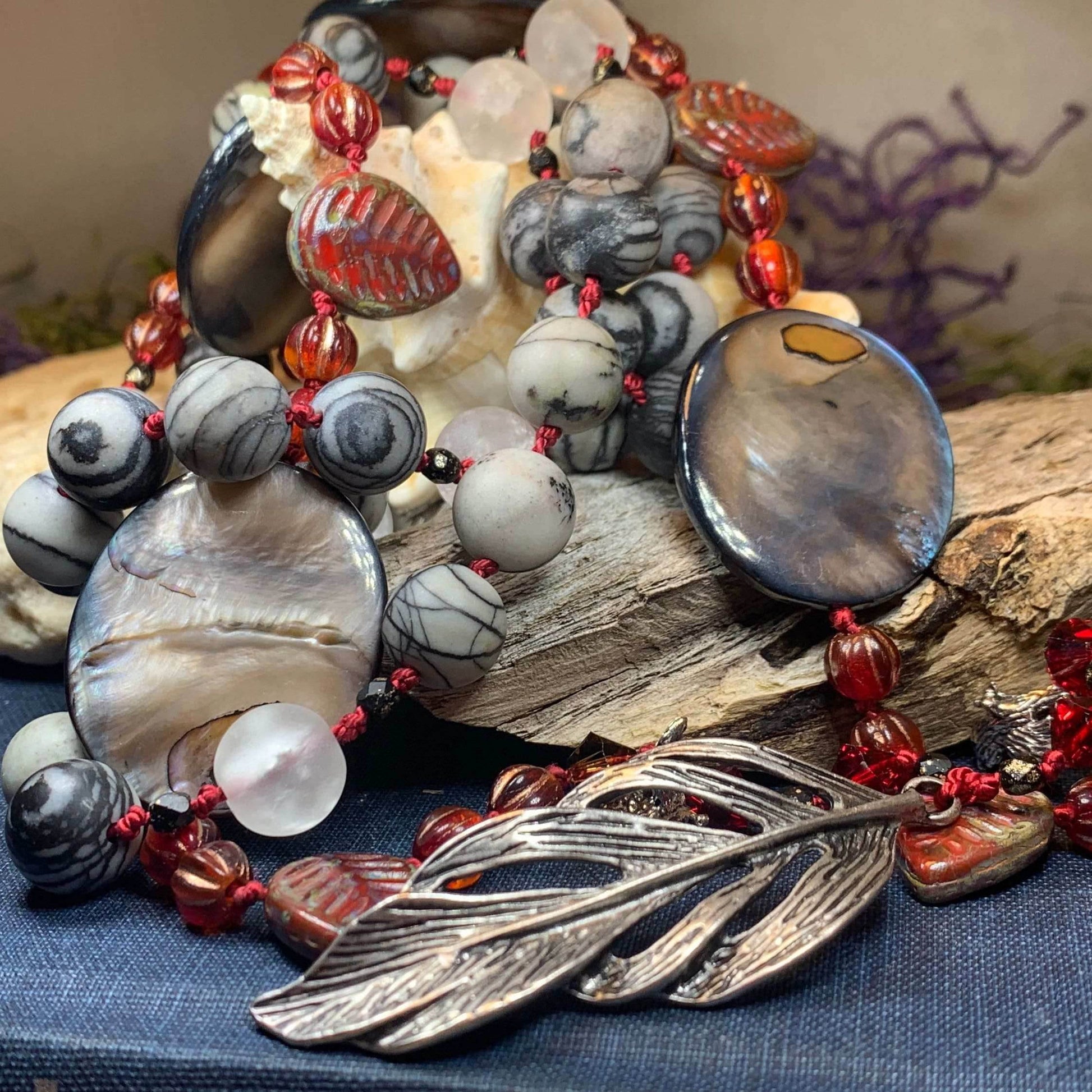 Red Skies Feather Long Necklace - 