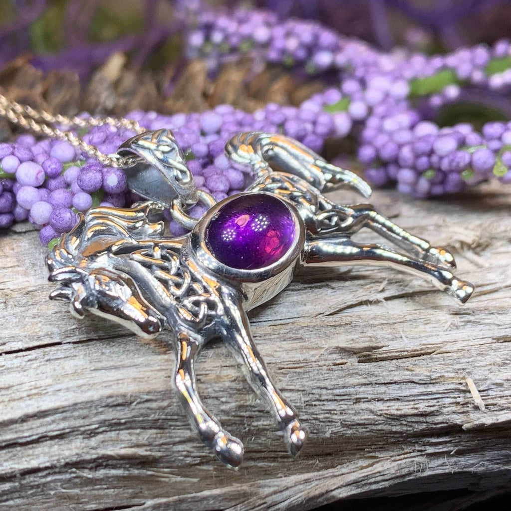 Finbar Horse Necklace - 18 / Amethyst