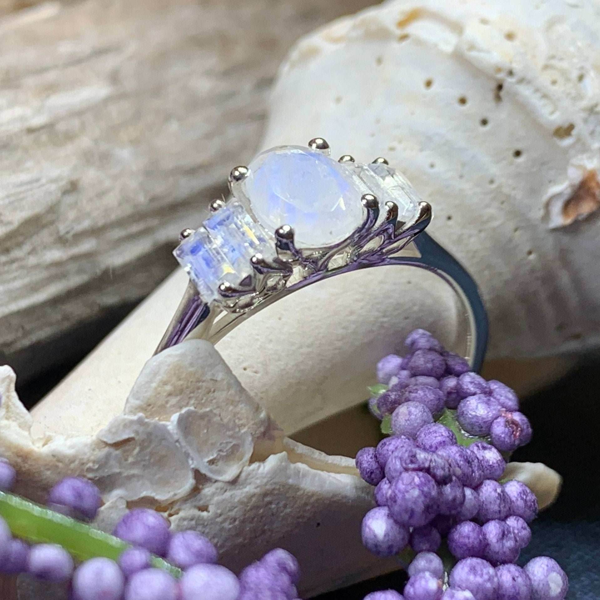 Luna Di Moonstone Ring, - 10 / Diamond CZ Side
