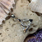 Elaine Trinity Knot Necklace - 18