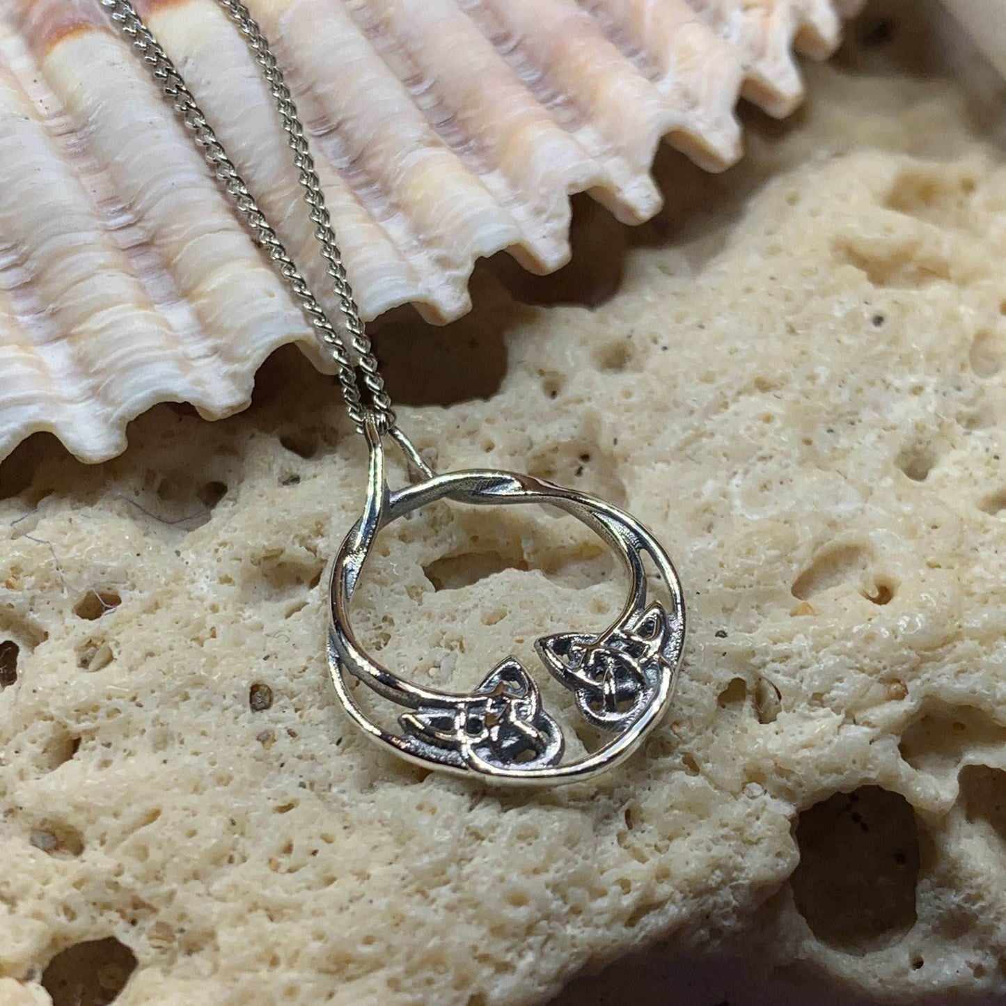 Kathleen Celtic Knot Necklace - 18