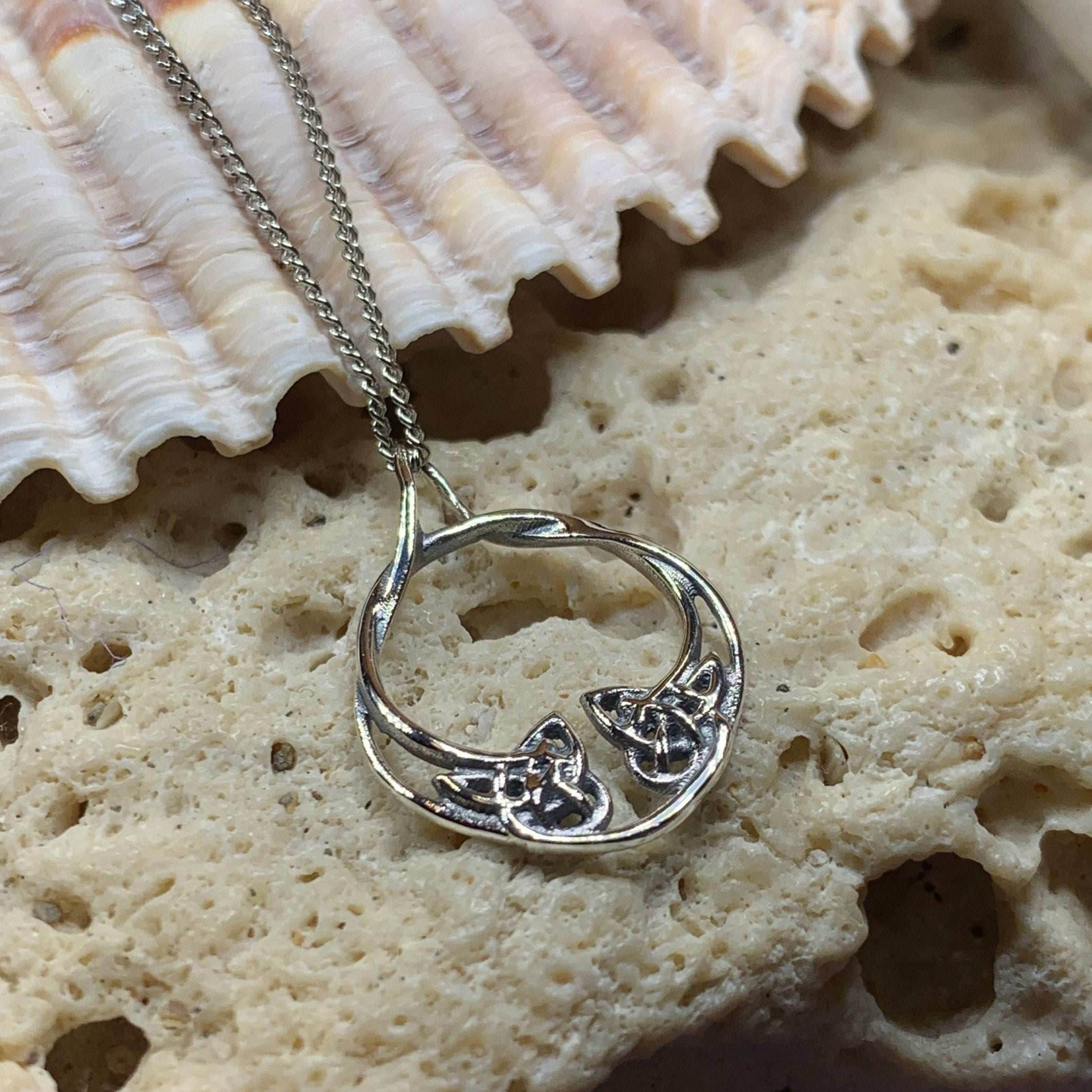 Kathleen Celtic Knot Necklace - 18