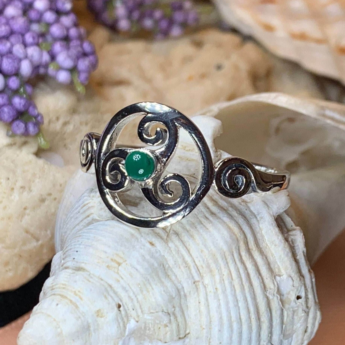 Amrita Celtic Spiral Ring - 5 / Green Agate