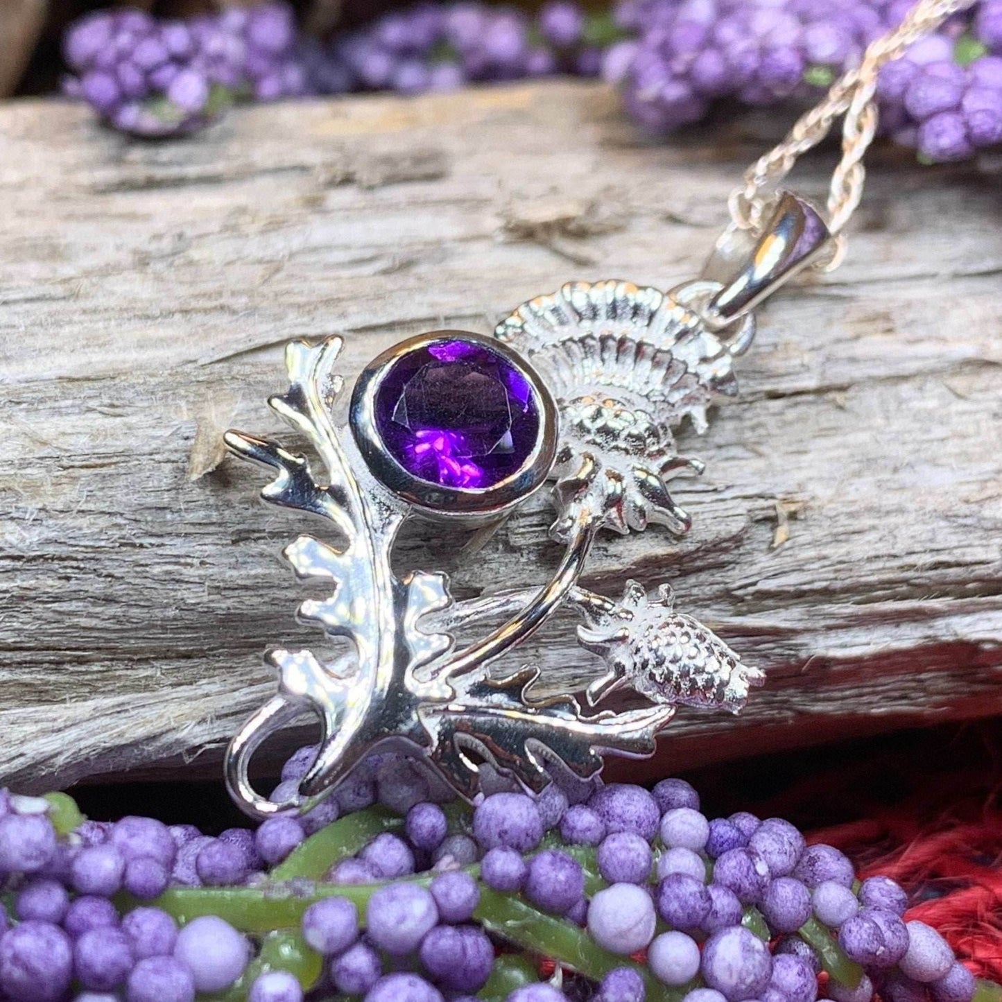 Cairn Ross Thistle Necklace - 18