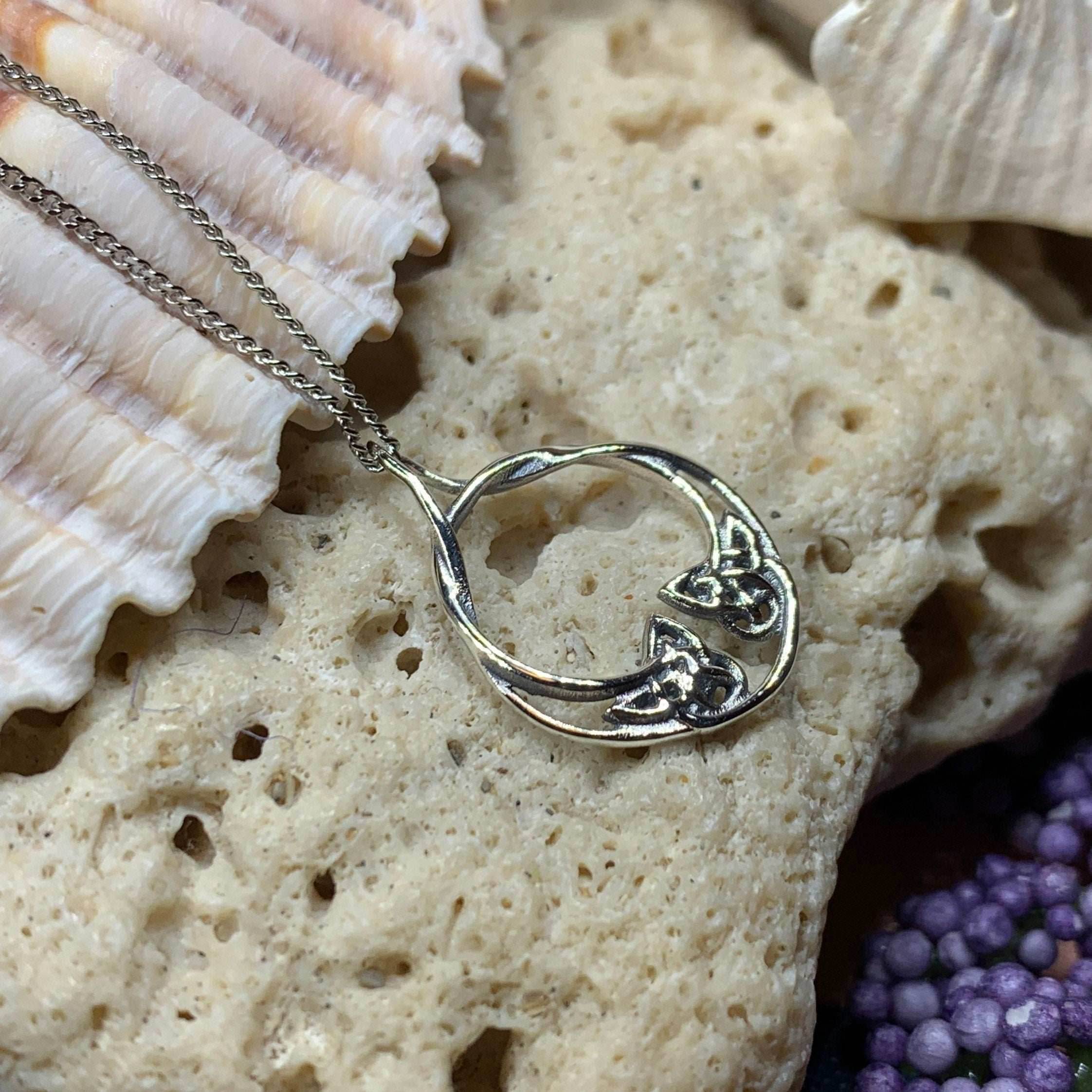 Kathleen Celtic Knot Necklace - 18