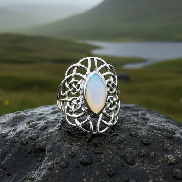 Nireena Celtic Knot Ring