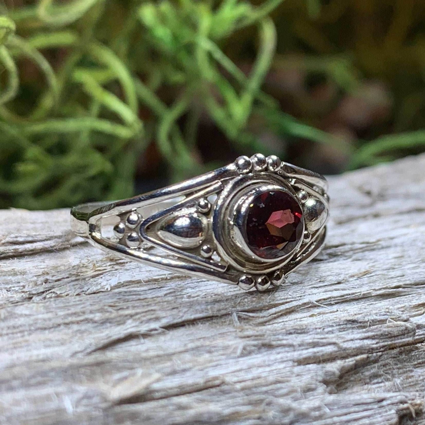 Klarina Celtic Ring - 7 / Amethyst