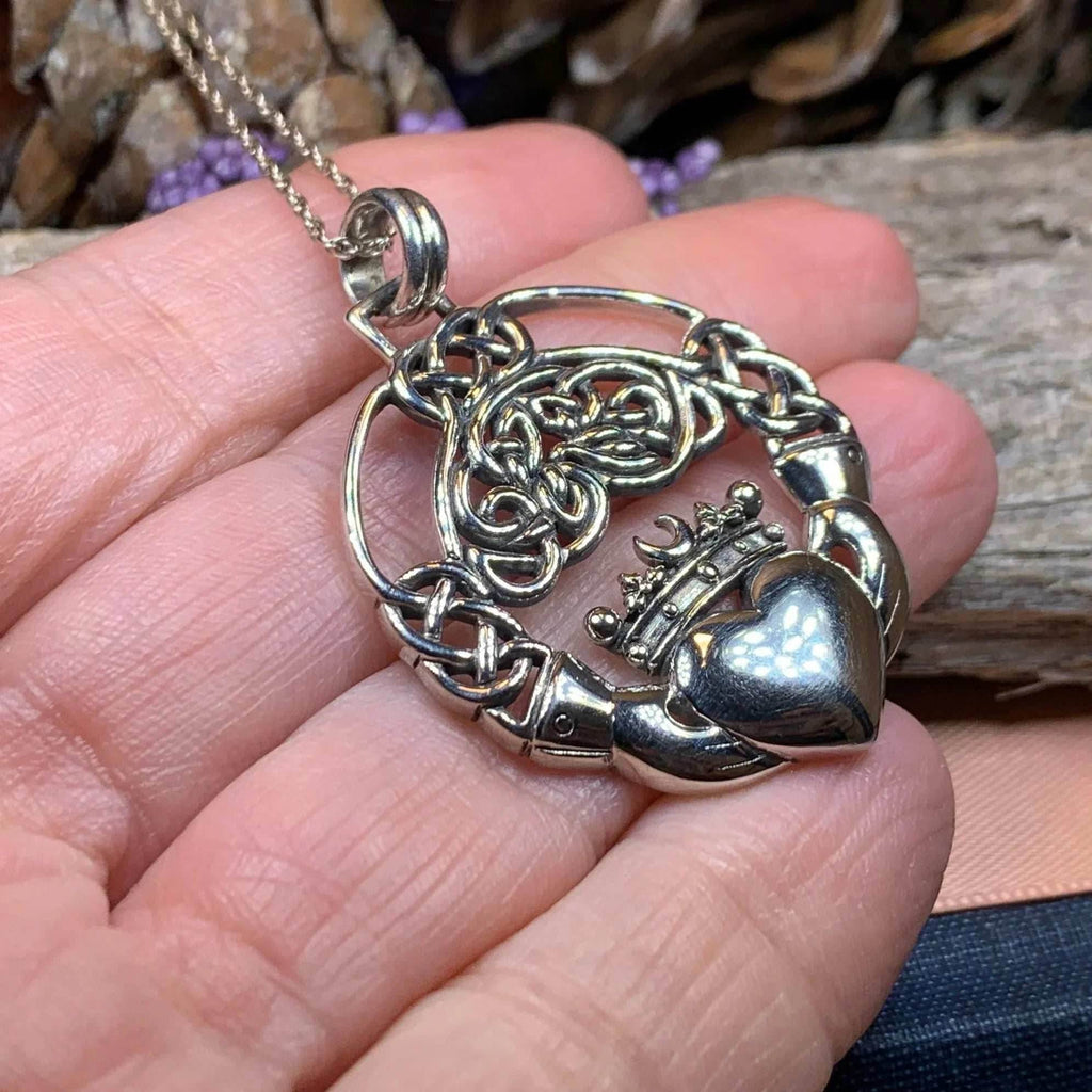 Forever Claddagh Necklace - 18