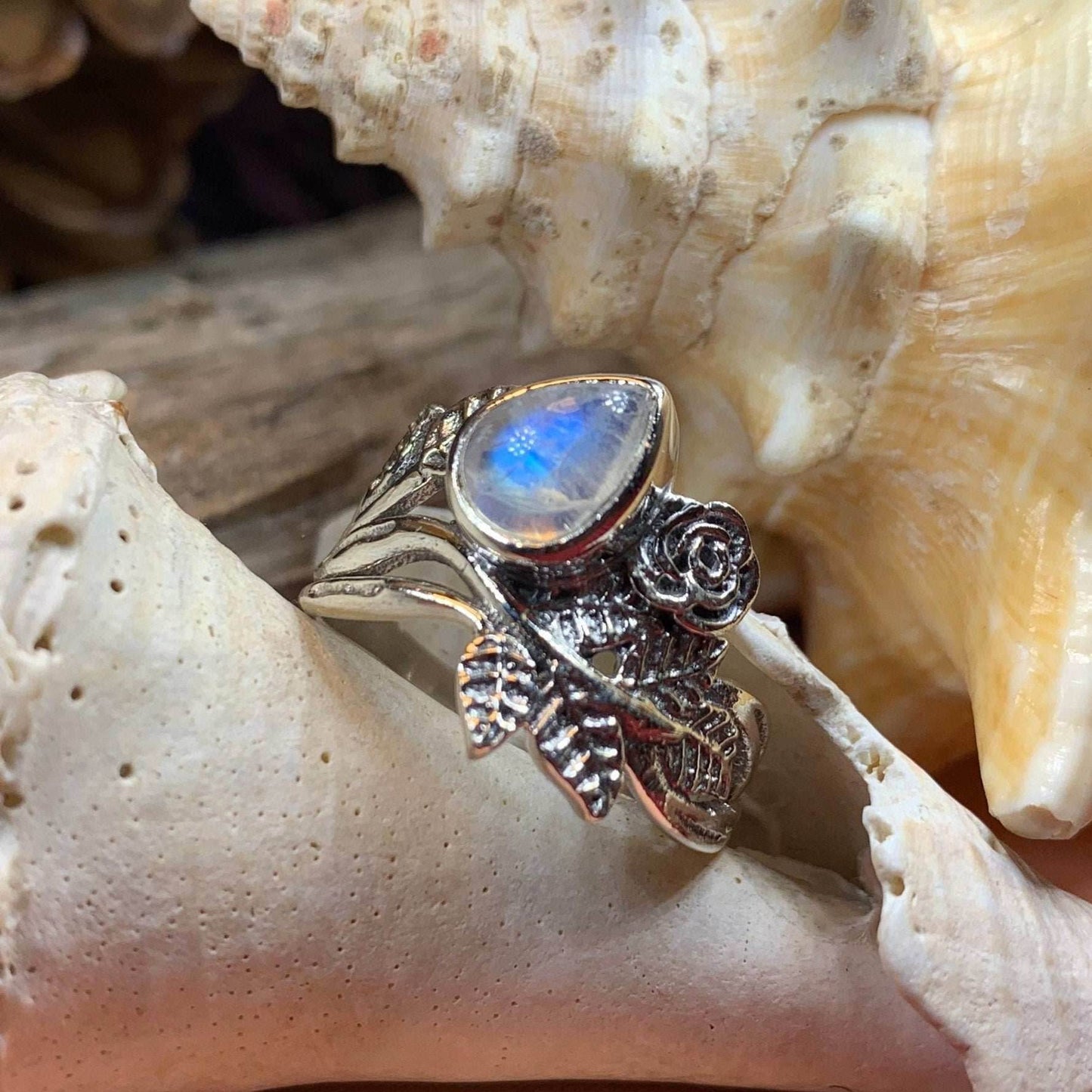 Wild Irish Rose Ring - 6 / Moonstone