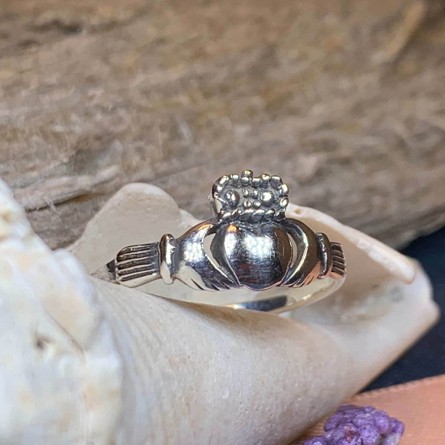 Cora Claddagh Ring - 4