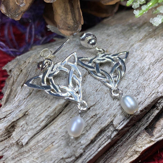 Averie Celtic Knot Earrings - 