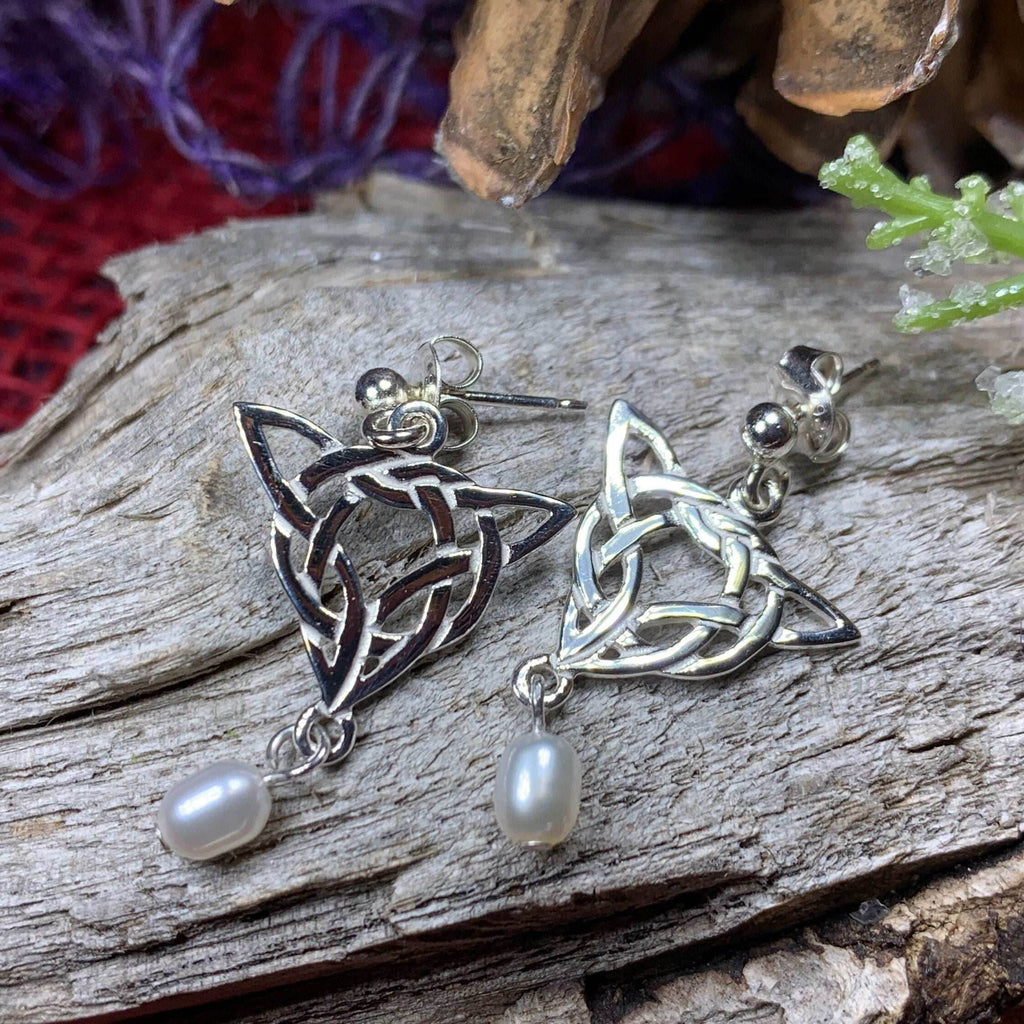 Averie Celtic Knot Earrings - 