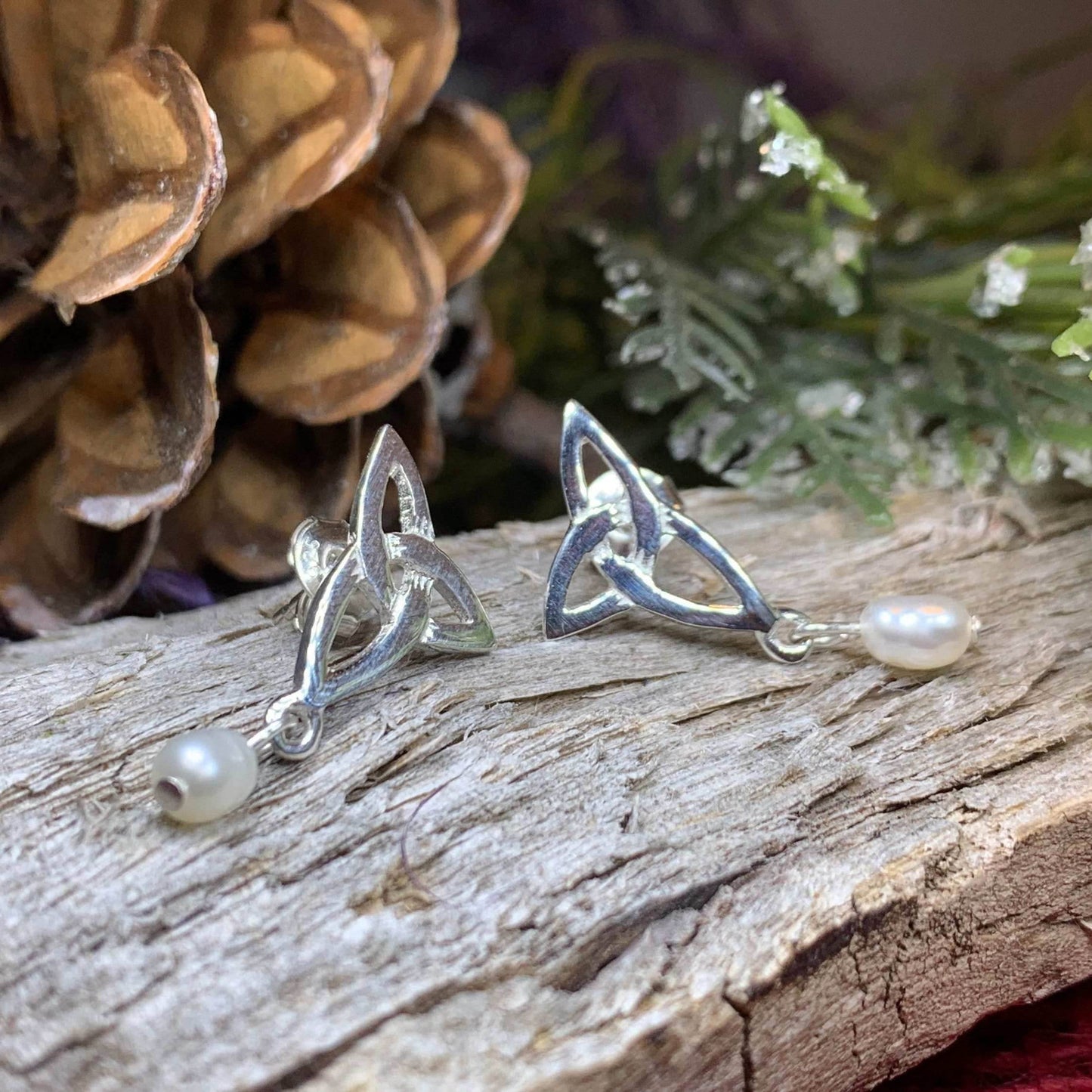 Katina Celtic Knot Pearl Earrings - 