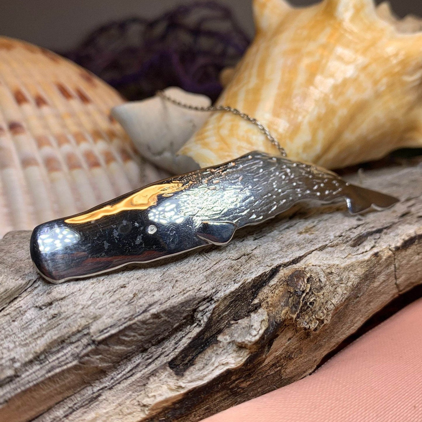 Realistic Sperm Whale Necklace - 18