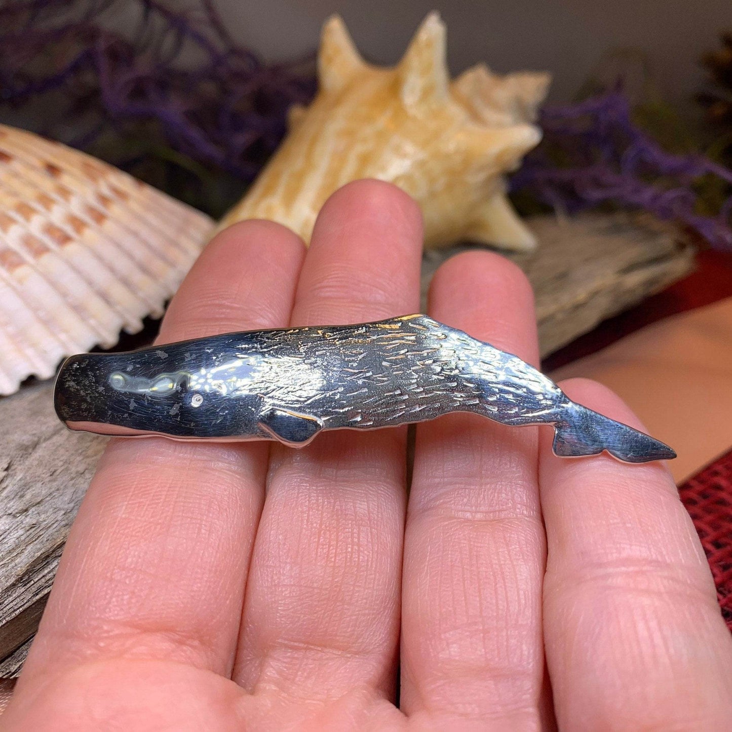 Realistic Sperm Whale Necklace - 18