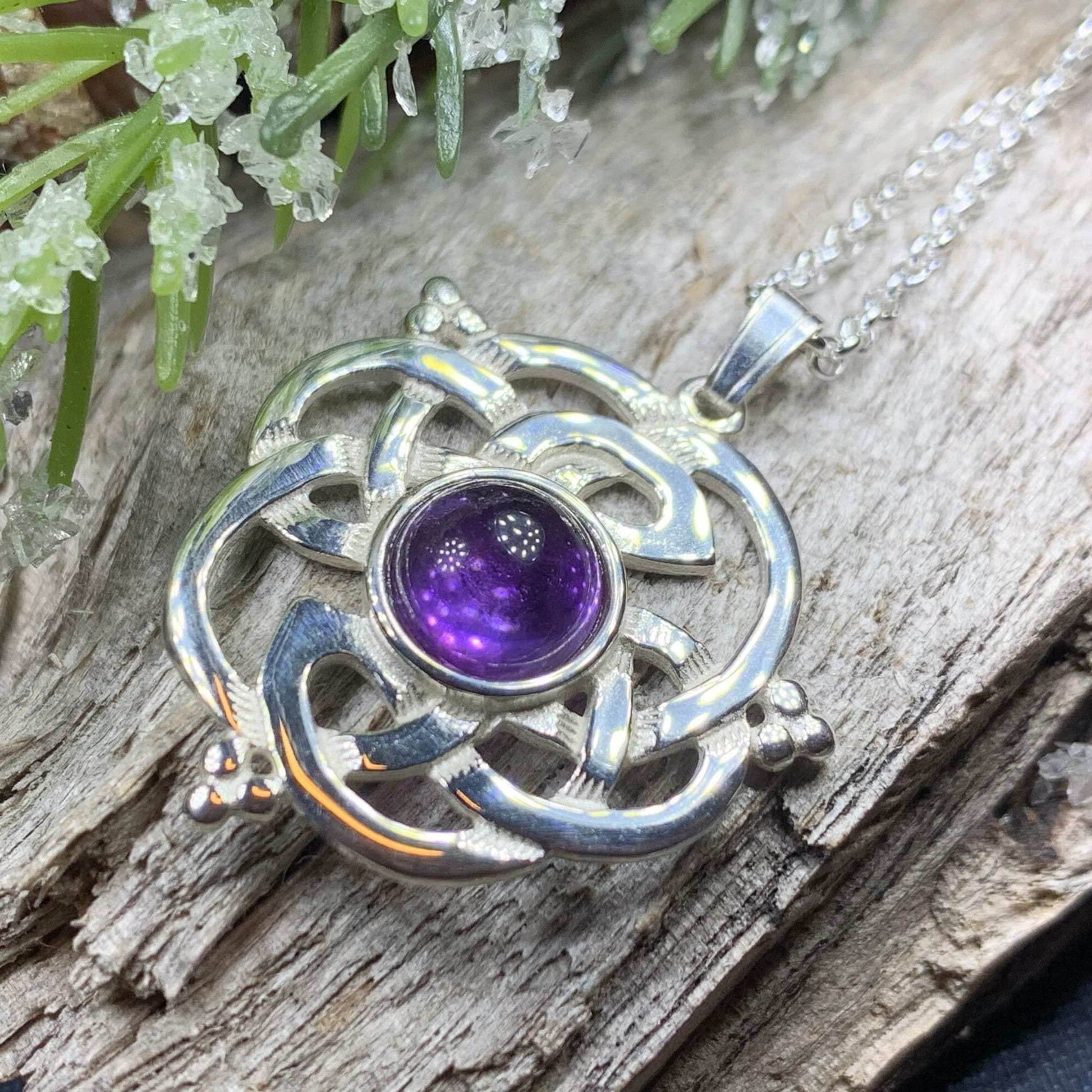 Kyrie Amethyst Celtic Knot Necklace - 18