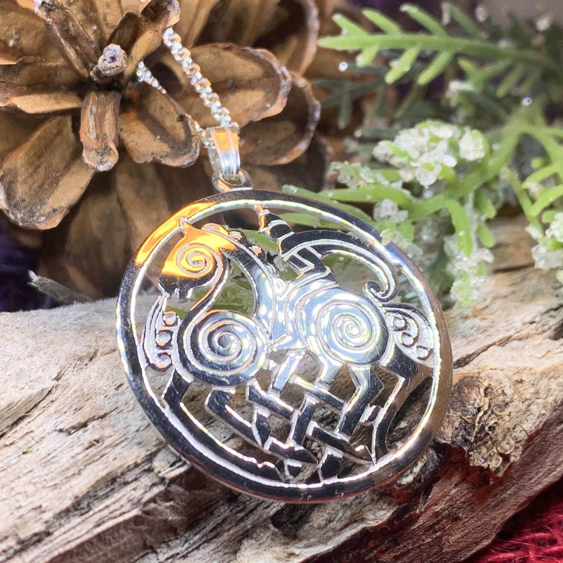 Sleipnir Norse Necklace - 18