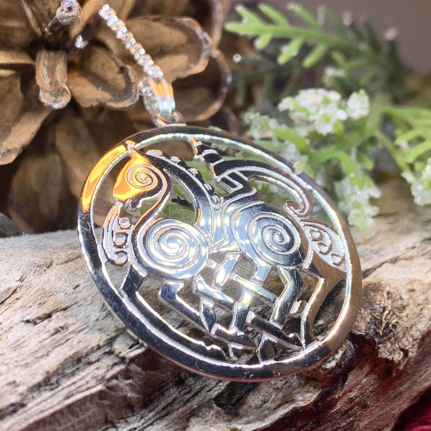 Sleipnir Norse Necklace - 18