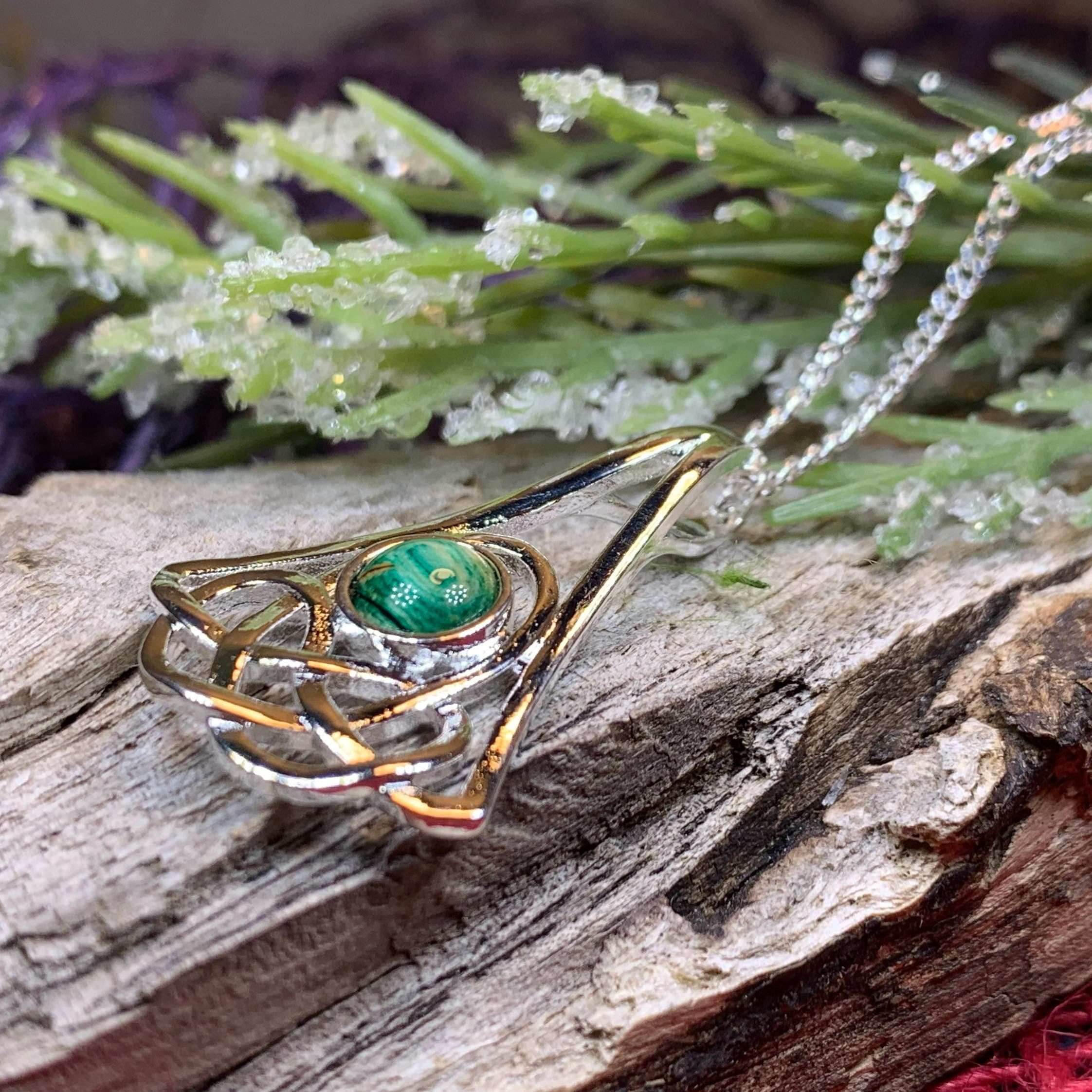 Heathergems Celtic Knot Necklace - Green