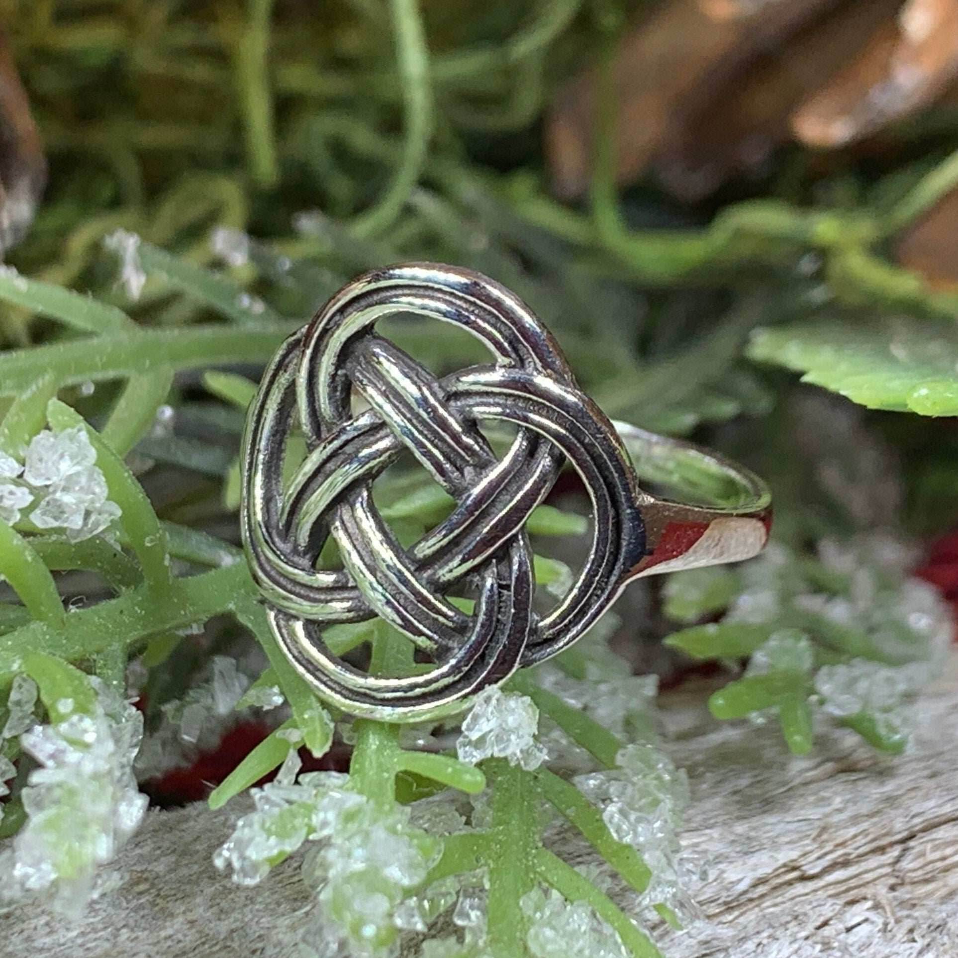 Ailre Celtic Knot Ring - 6