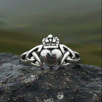 Amrynn Claddagh Ring