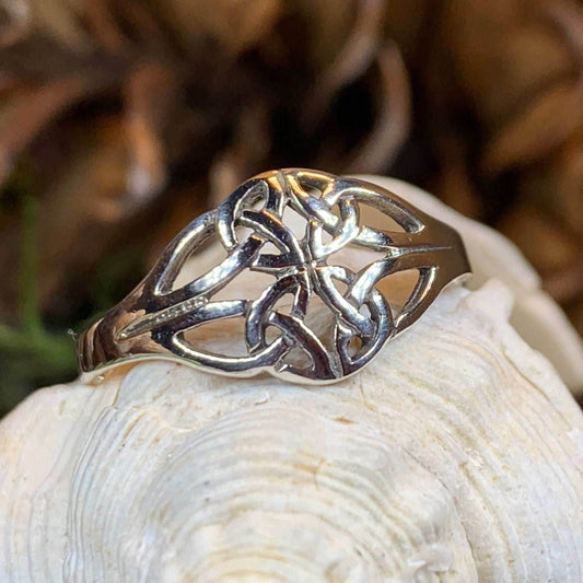 Eiyen Celtic Knot Ring - 6