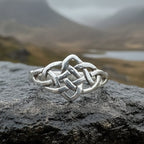 Lilou Celtic Knot Ring