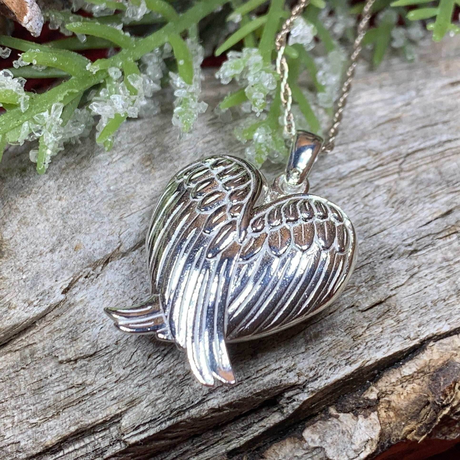 Florent Angel Wings Locket Necklace - 18