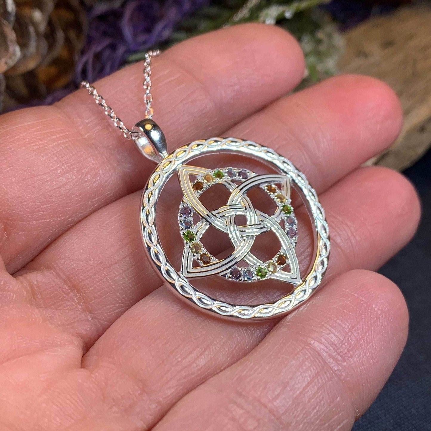 Colors of Ireland Celtic Knot Necklace - 18