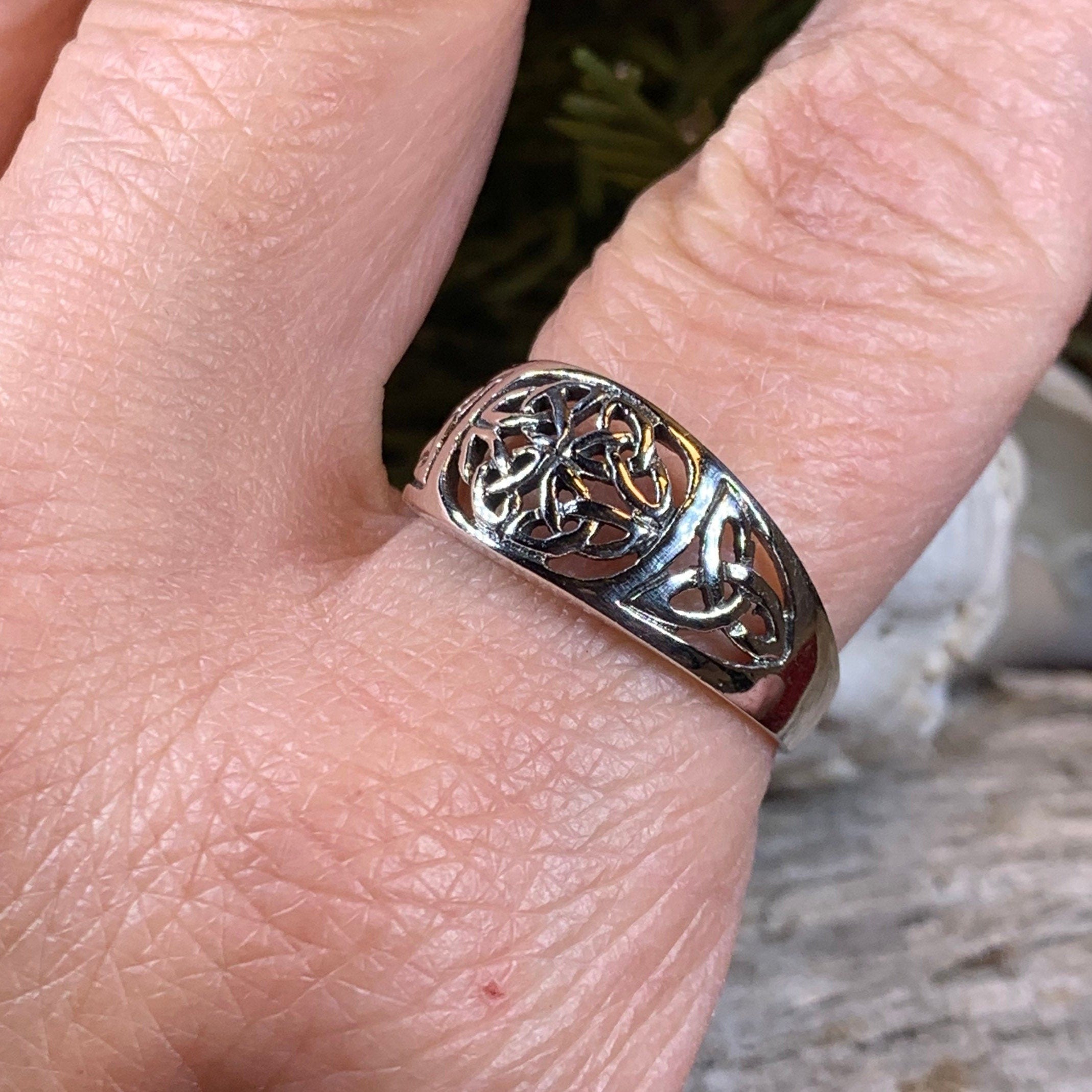 Radelia Celtic Knot Ring