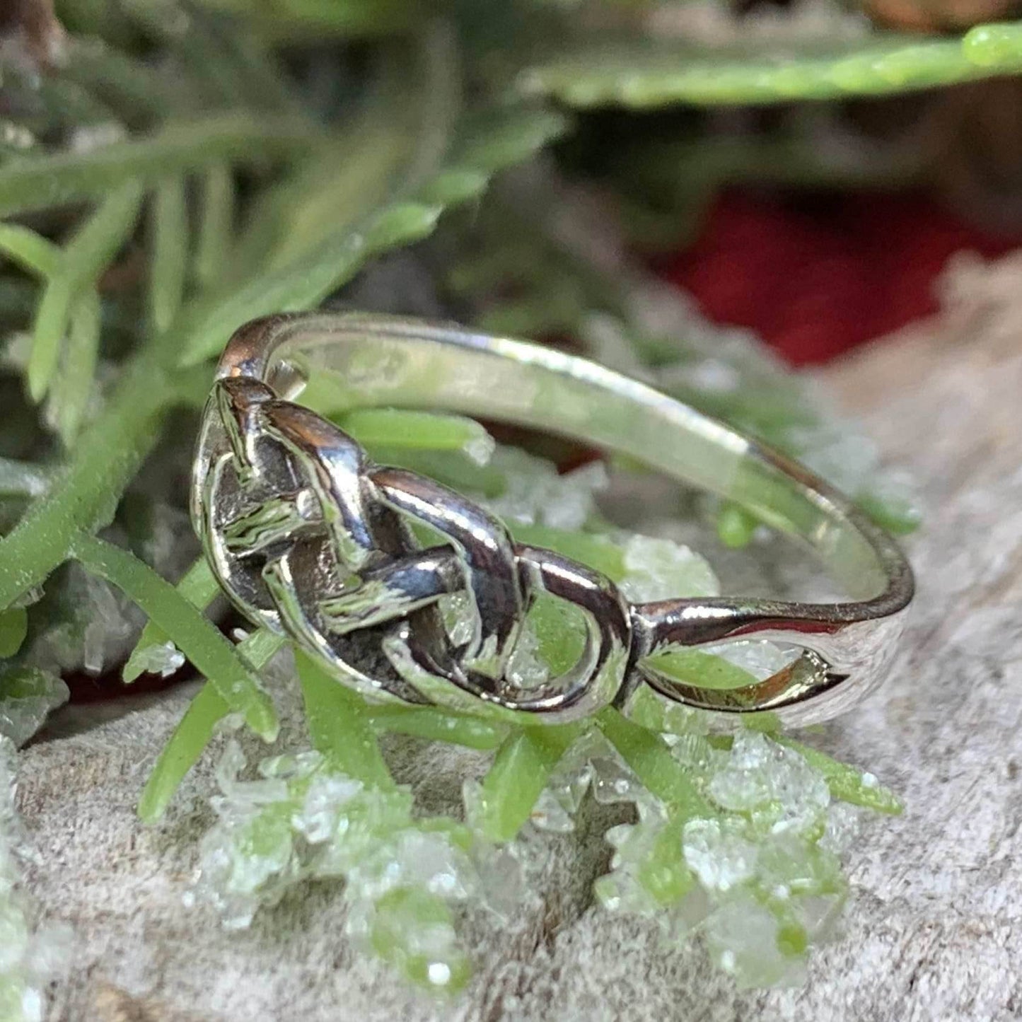 Simplicity Celtic Knot Ring - 6