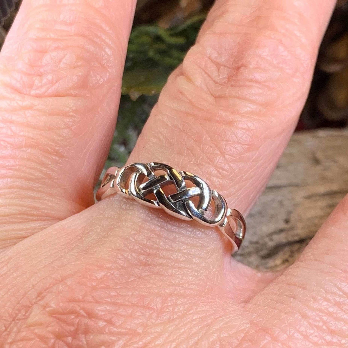 Simplicity Celtic Knot Ring - 6