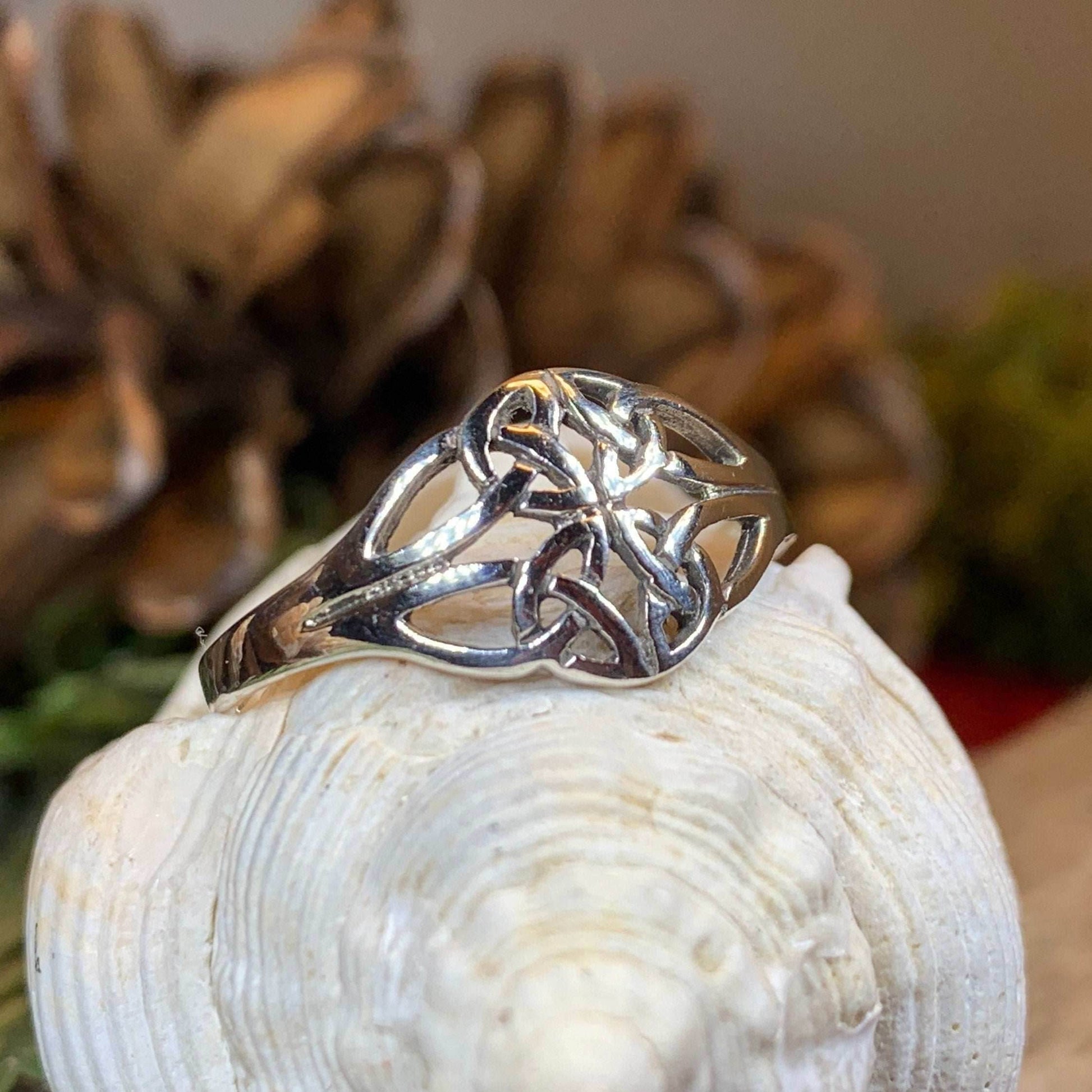 Eiyen Celtic Knot Ring - 6