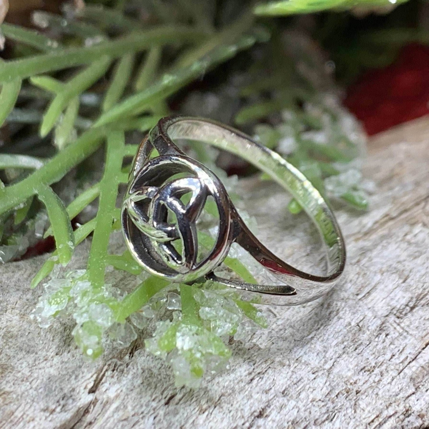 Trinity Knot Ring - 6