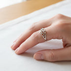 Lilou Celtic Knot Ring
