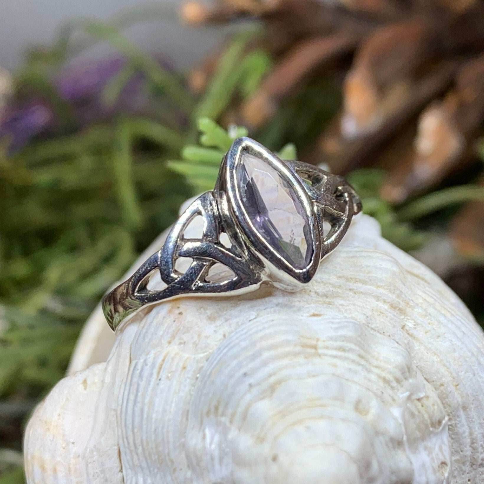Shannon Celtic Ring - 6 / Amethyst