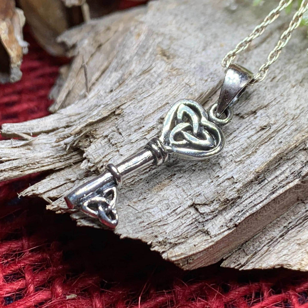 Petite Celtic Key Necklace - 18
