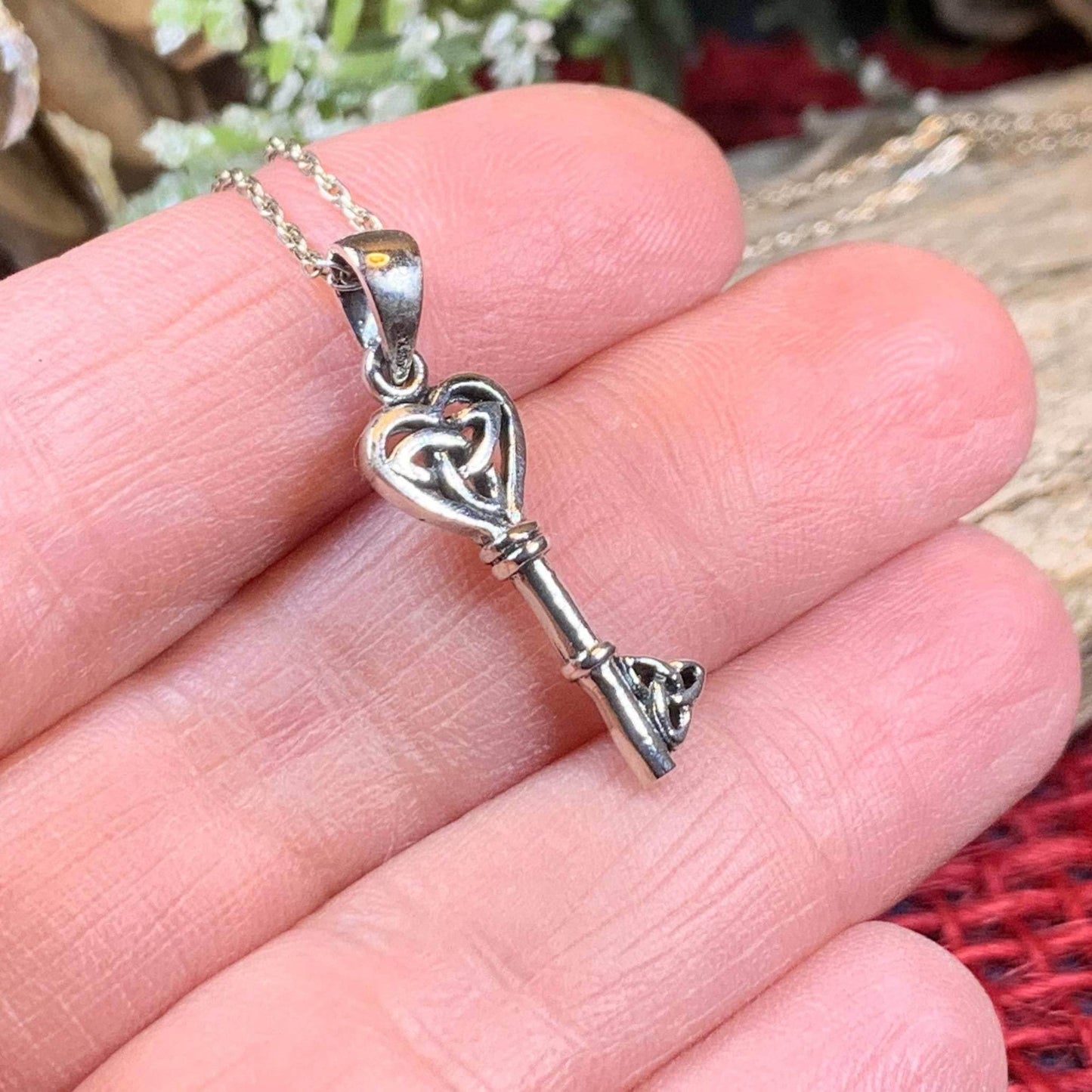 Petite Celtic Key Necklace - 18